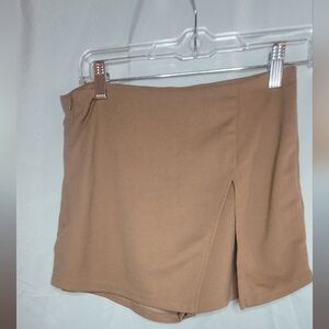 Elegant Tan Women's Skort